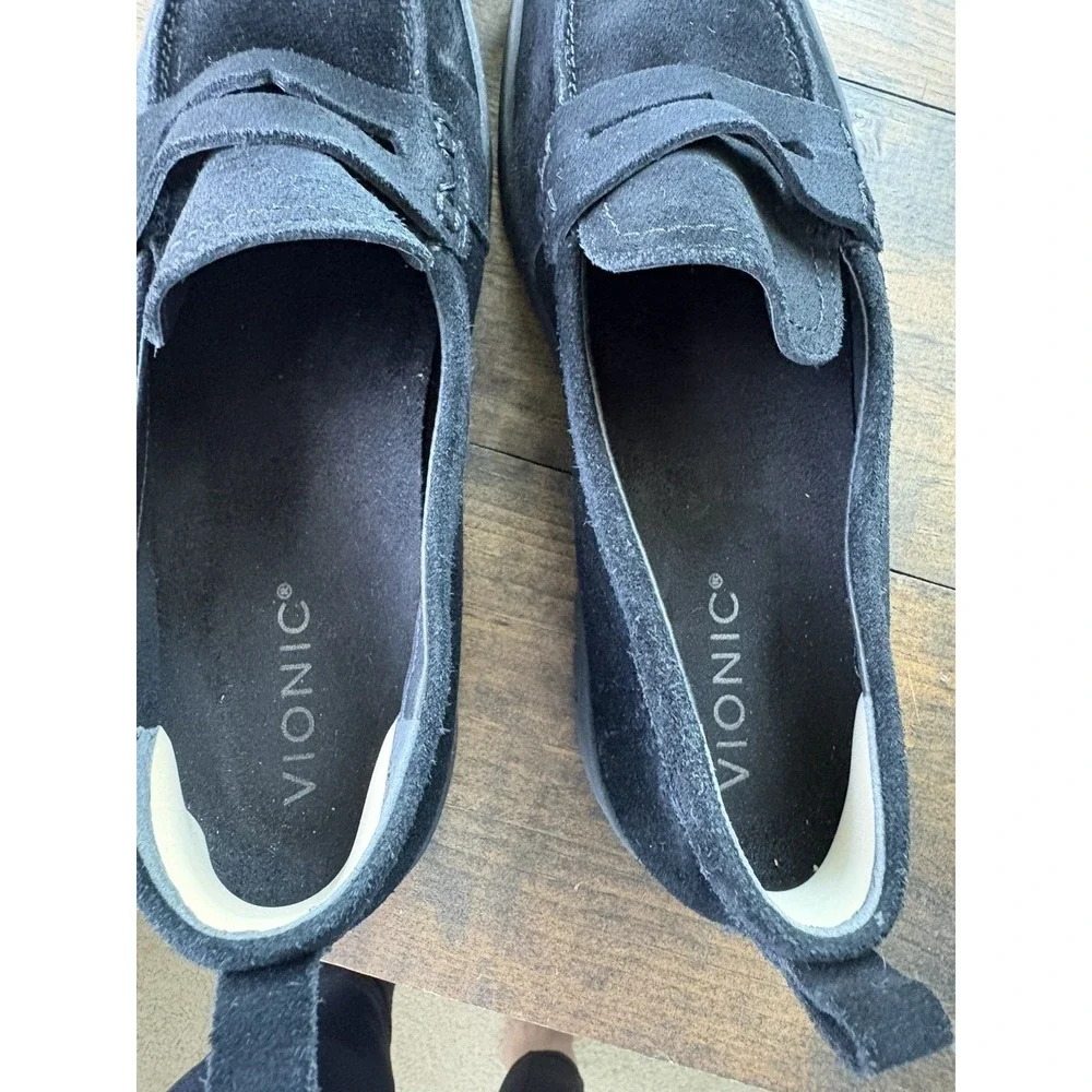 Vionic Women's Uptown Loafer Size 8 Black Suede Casual Orthotic Flats